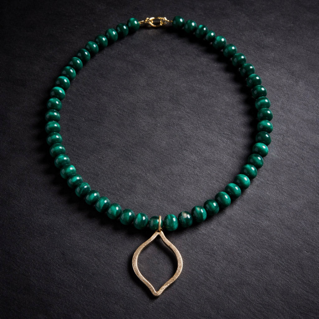 16" Malachite Beads with a Gold Pendant